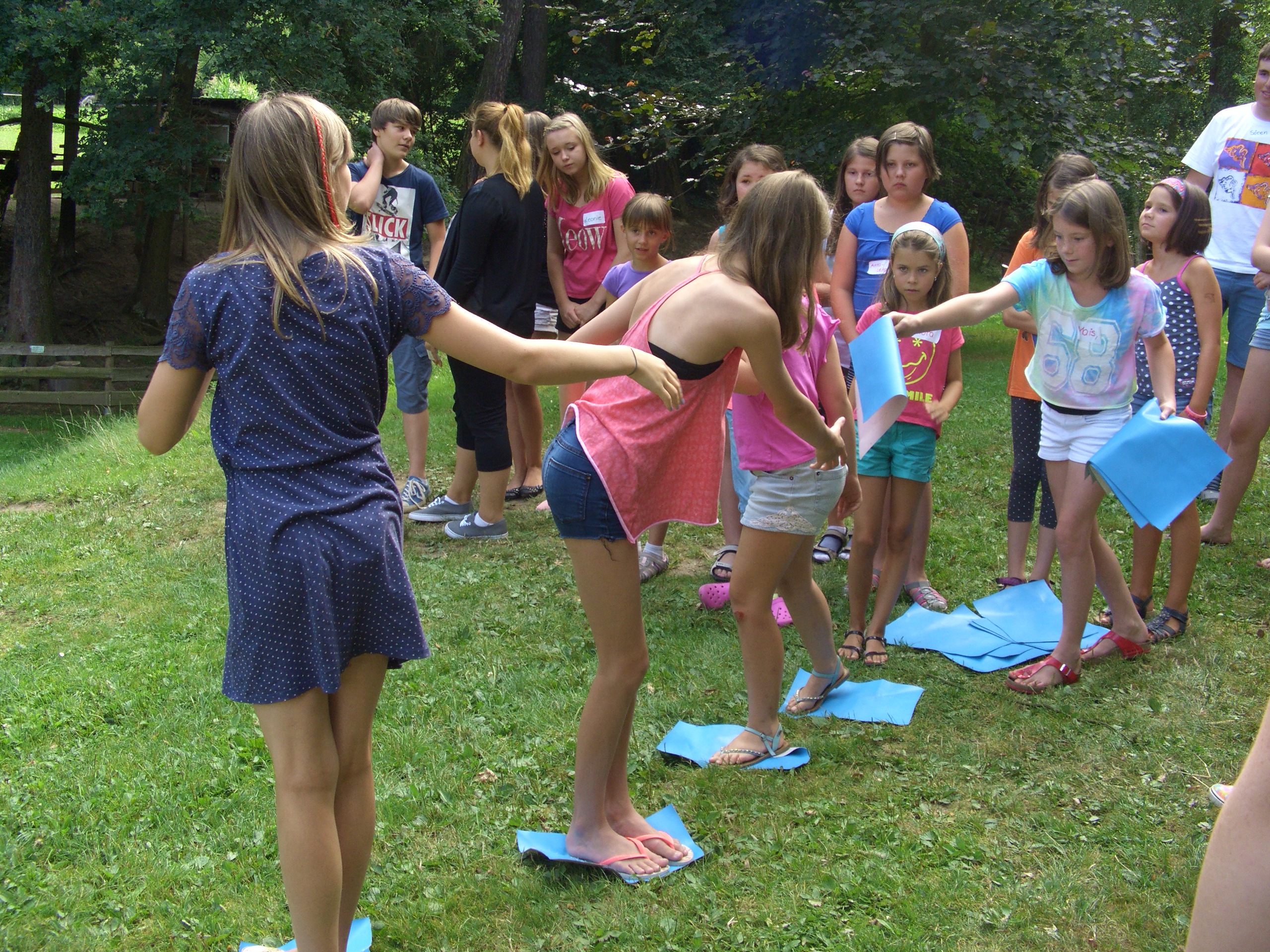 Teamspiele im Schullandheim Eurohof Hainewalde Teamspiele im Schullandheim Eurohof Hainewalde
